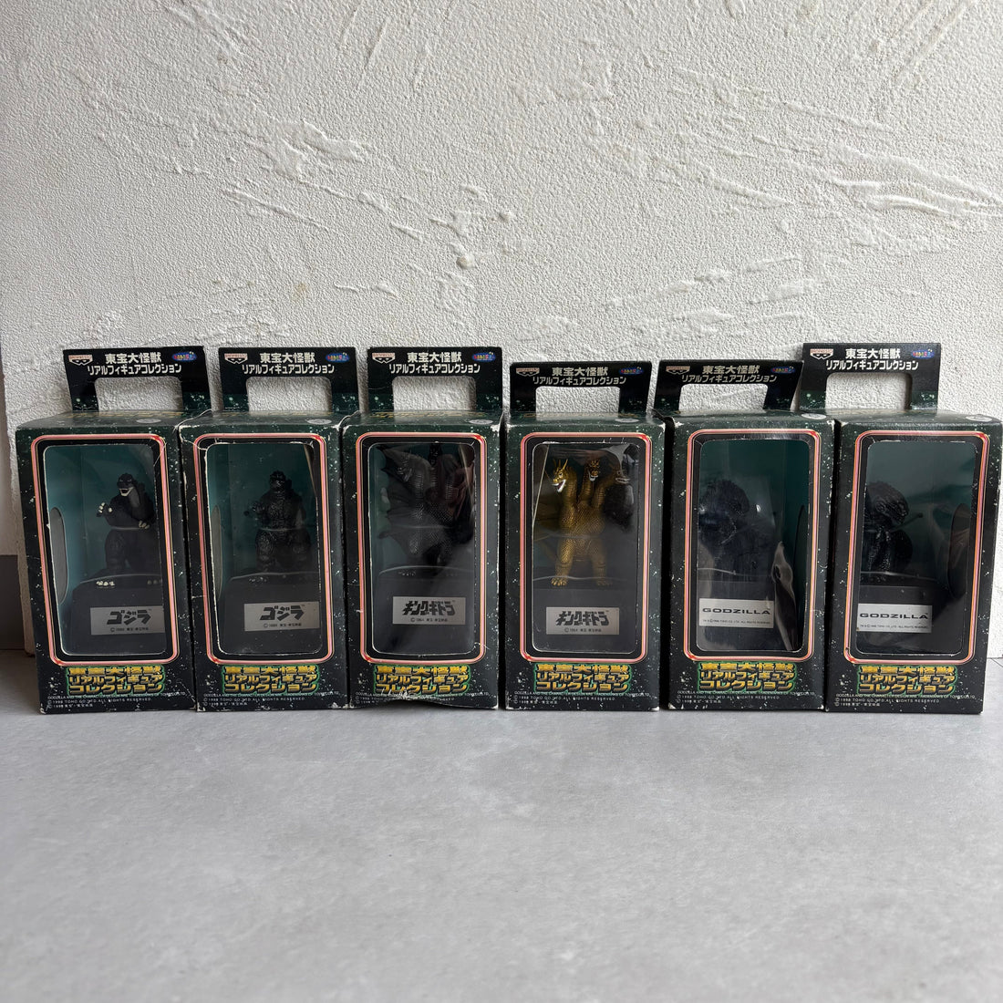 【New Arrival】Godzilla / Real Action Figure Set – King Ghidorah (1964) & Godzilla (1989 & 1998)