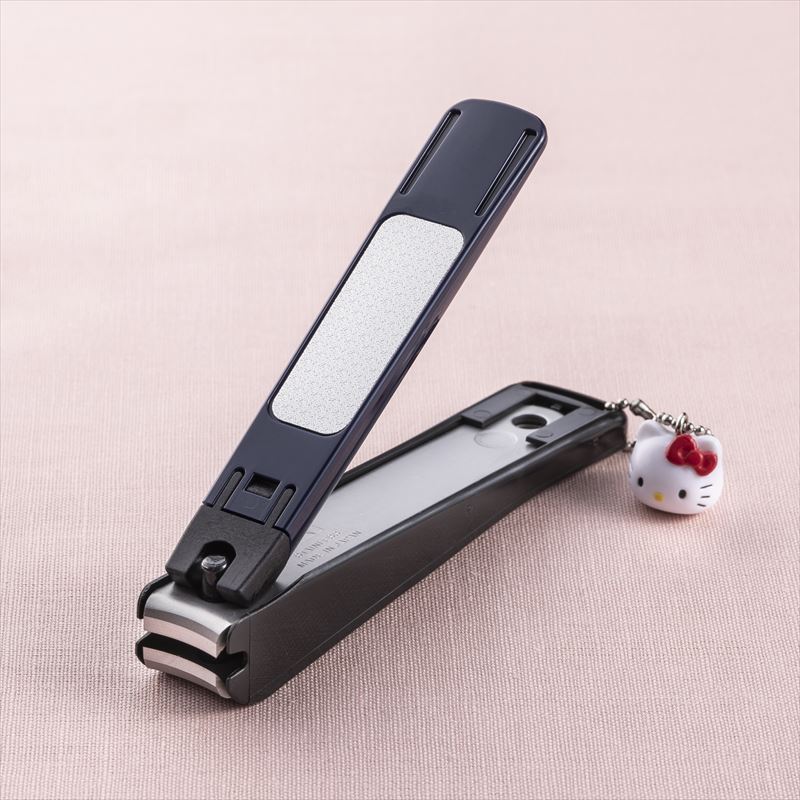 KAI Nail Clipper / Sanrio Collaboration Design (Hello Kitty Plum Blossom) M Size / Japan Shop Exclusive