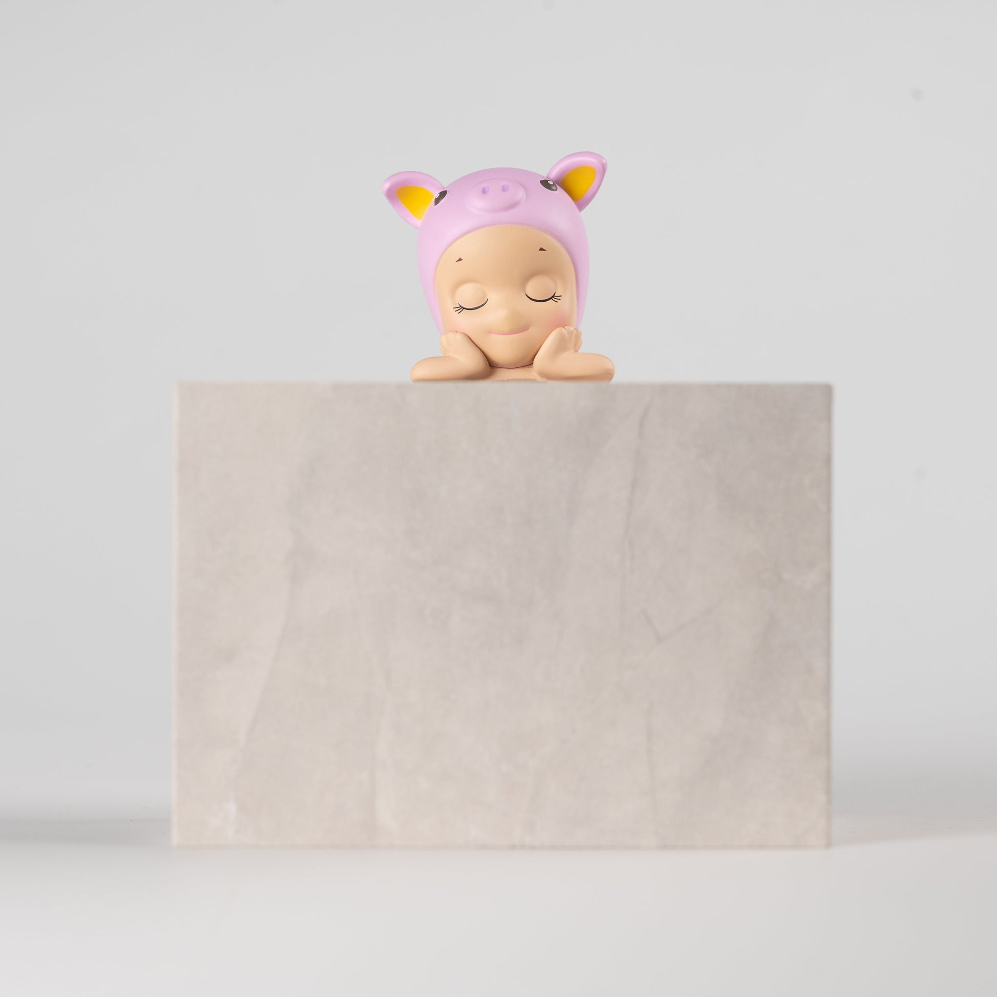 Sonny Angel Blind Box - HIPPERS - Dreaming Series Figure(Pig) Front
