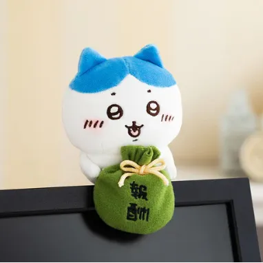 chiikawa-desktop-monitor-hanging-plush-toy-reward-bag-hachiware-03
