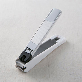 KAI Nail Clipper / Bloom Nail New Standard  ESize M White / Made in Japan