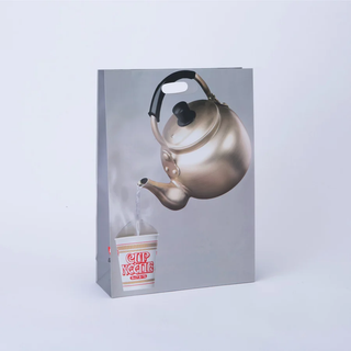 Japan_Cup_Noodles___Pouring_Hot_Water_Paper_Bag