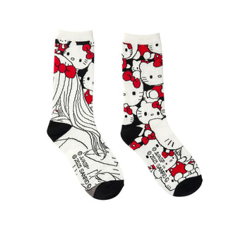 Japan_JunjiItoxSanrioCharactersSocks_GalTomiexHelloKitty_02