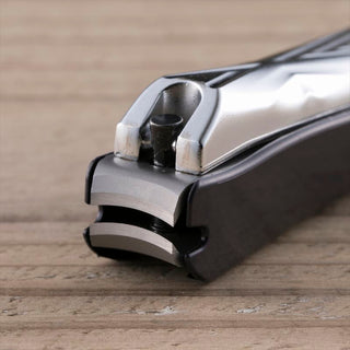 KAI Nail clippers / R-Shaped Curved Blade  ESize M　Edge / Made in Japan