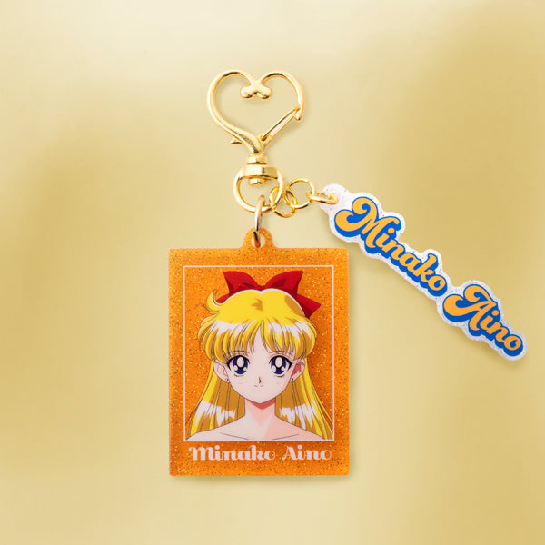 SailorMoonStoreOriginalGlitterAcrylicKeychain-SailorVenus