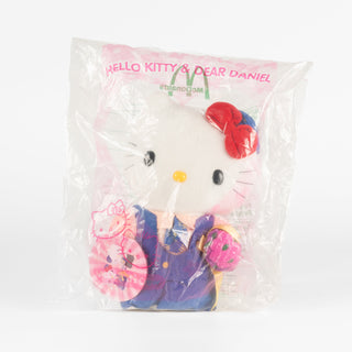 Japan Vintage Collection_SanrioxMcDonald_splush_HelloKitty_DearDaniel_McDonald_sCrew_02