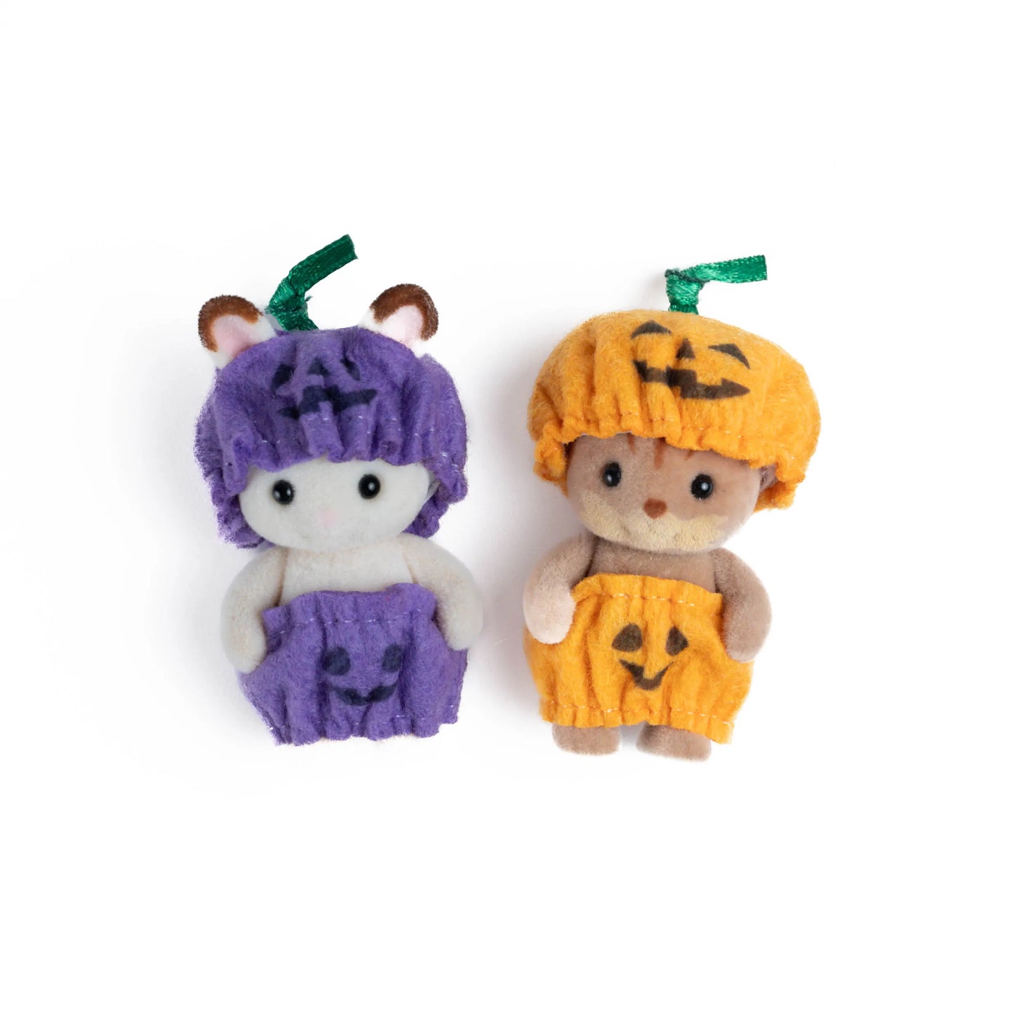 SylvanianFamilies_BabyHalloween_Pumpkin_HatSet_03