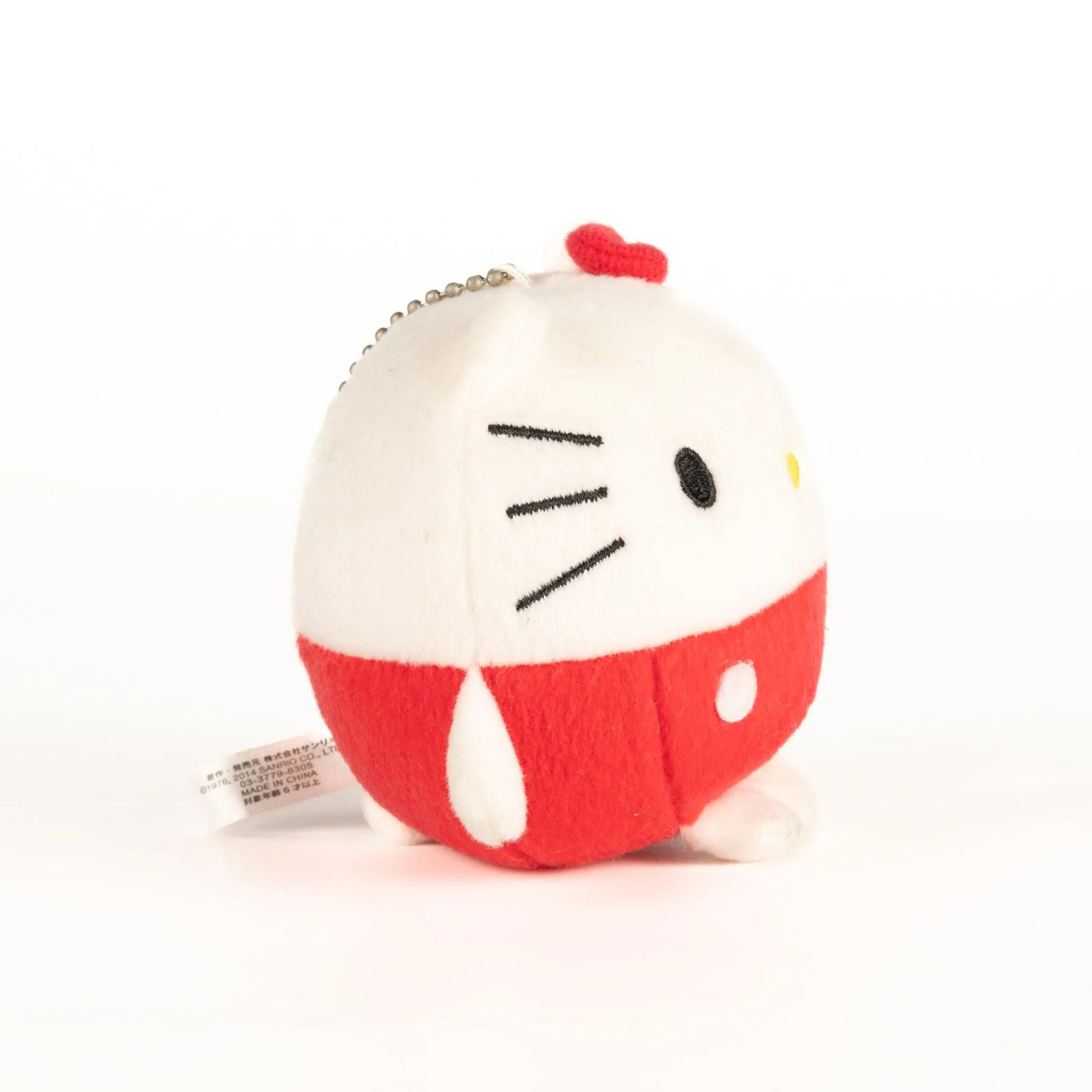 hello-kitty-round-plush-keychain03