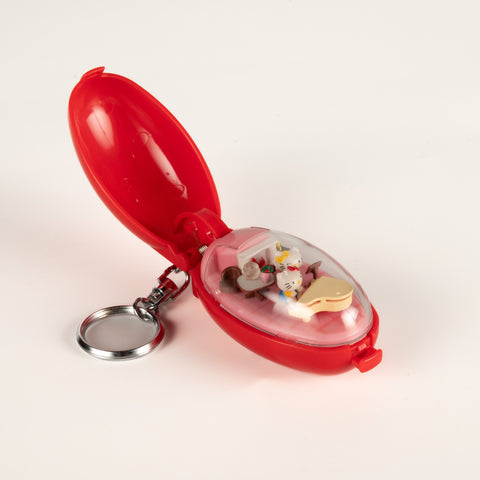 japanexclusive-vintage-hellokitty-pocket-critters-wind-up-toy-hellokitty_mimmy-otakupopmall-02