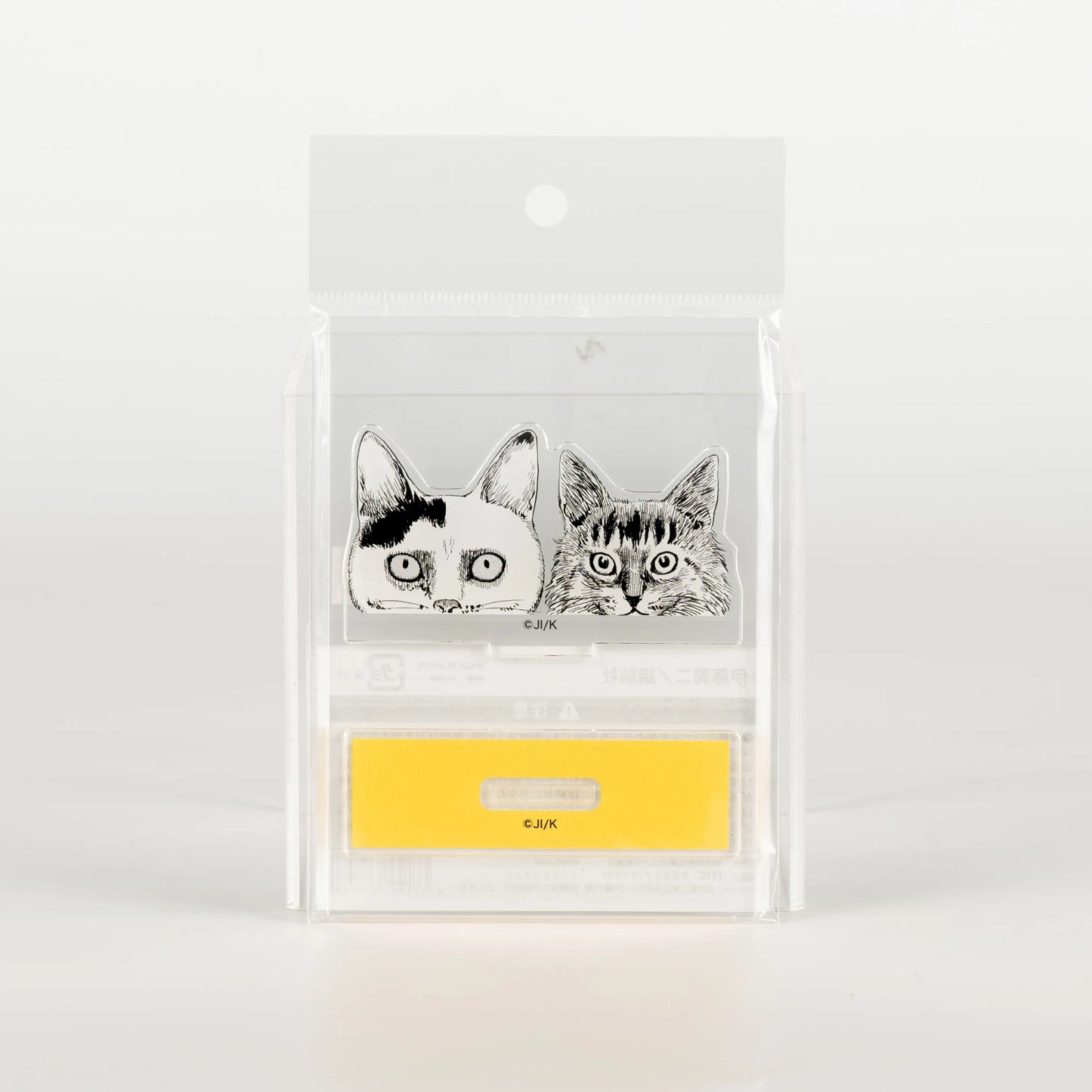 otakupopmall-junji-ito-acrylic-stand-yon-and-mu-01