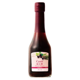 oaks-heart-drinkng-vinegar-desart-vinegar-cassis02
