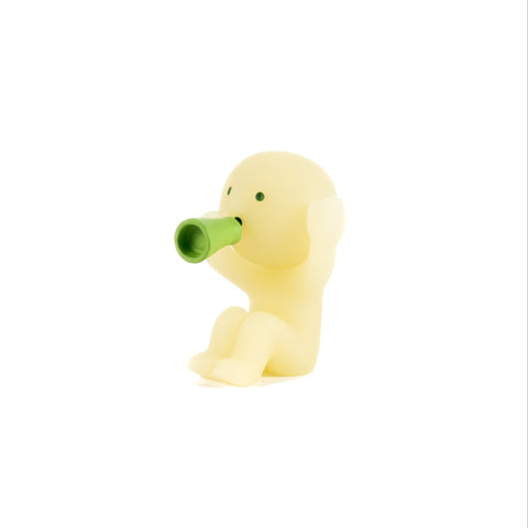 SMISKI Blind Box - Cheer Series Glow-in-The-Dark Figure (Smiski Cheering)
