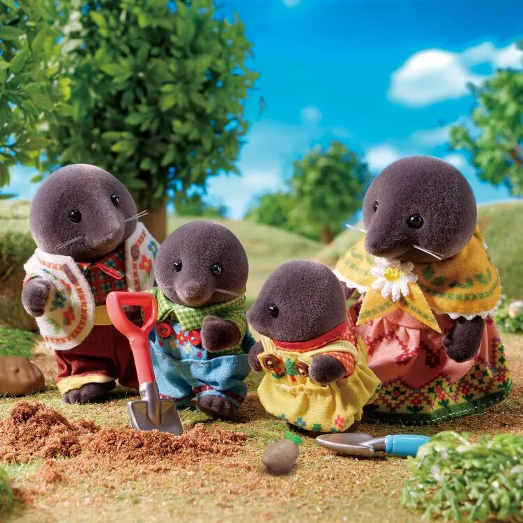 sylvanian-families-mole-family-underground-adventure-set03