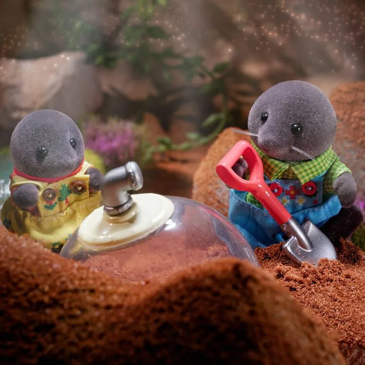 sylvanian-families-mole-family-underground-adventure-set04